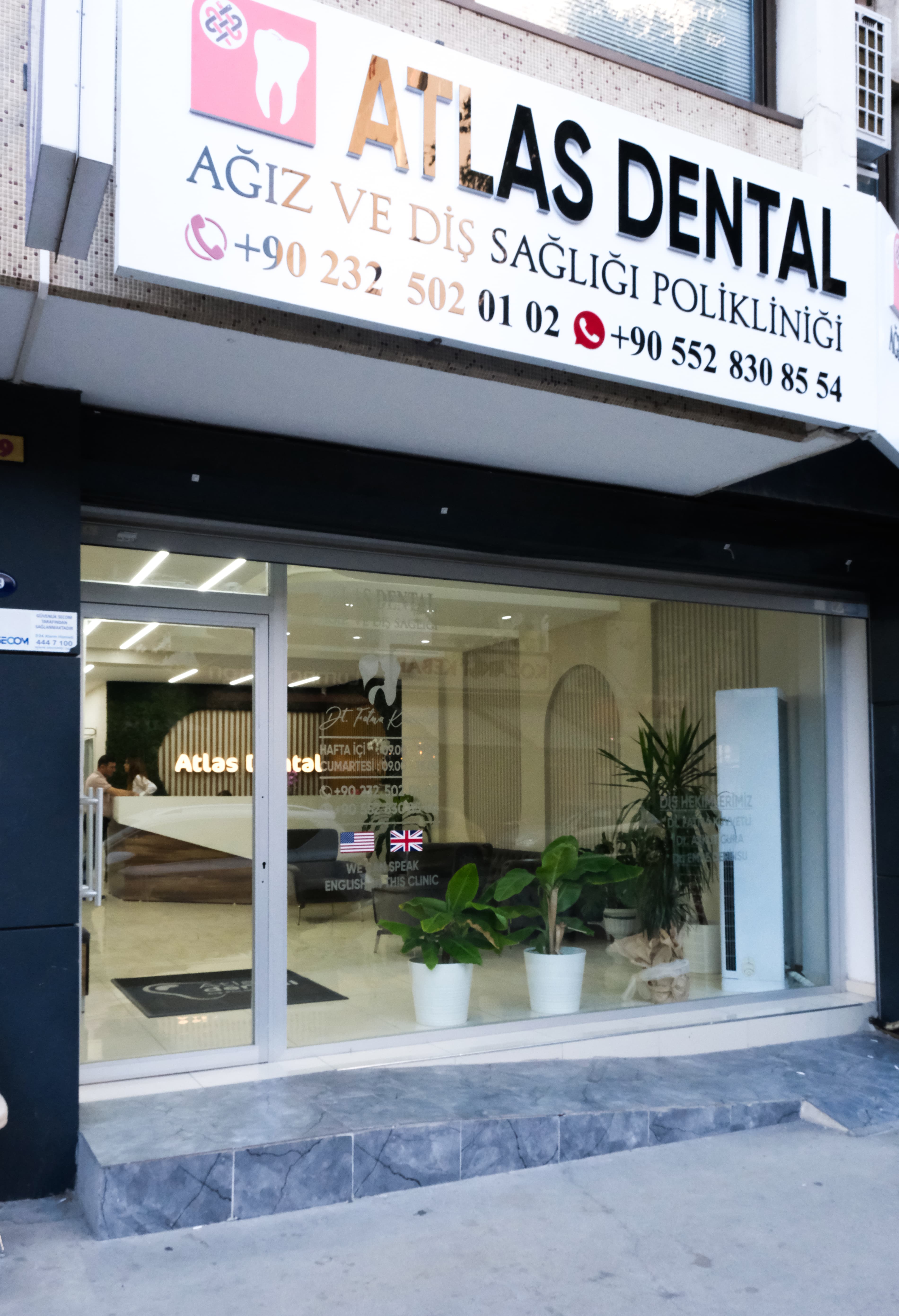 Atlas Dental Clinic - Modern Facility